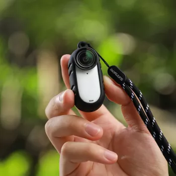 SUNNYLIFE silikónové ochranné puzdro s krytkou objektívu pre Insta360 Go 3s - čierne