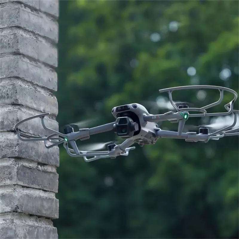 SUNNYLIFE sada ochrany vrtúľ pre DJI Air 3 / Air 3S - balenie 4 ks tmavosivá