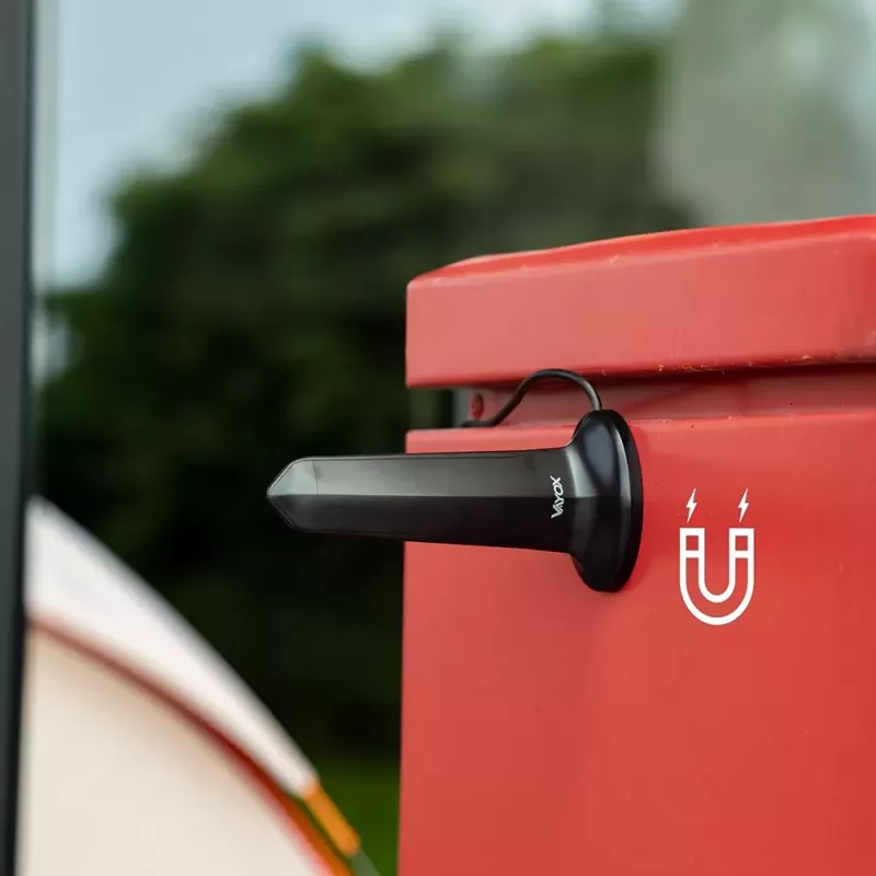 VAYOX VA0127 interiérová DVB-T/T2 anténa, čierna, 28 dBi, 3 m koaxiálny kábel, napájaná cez USB
