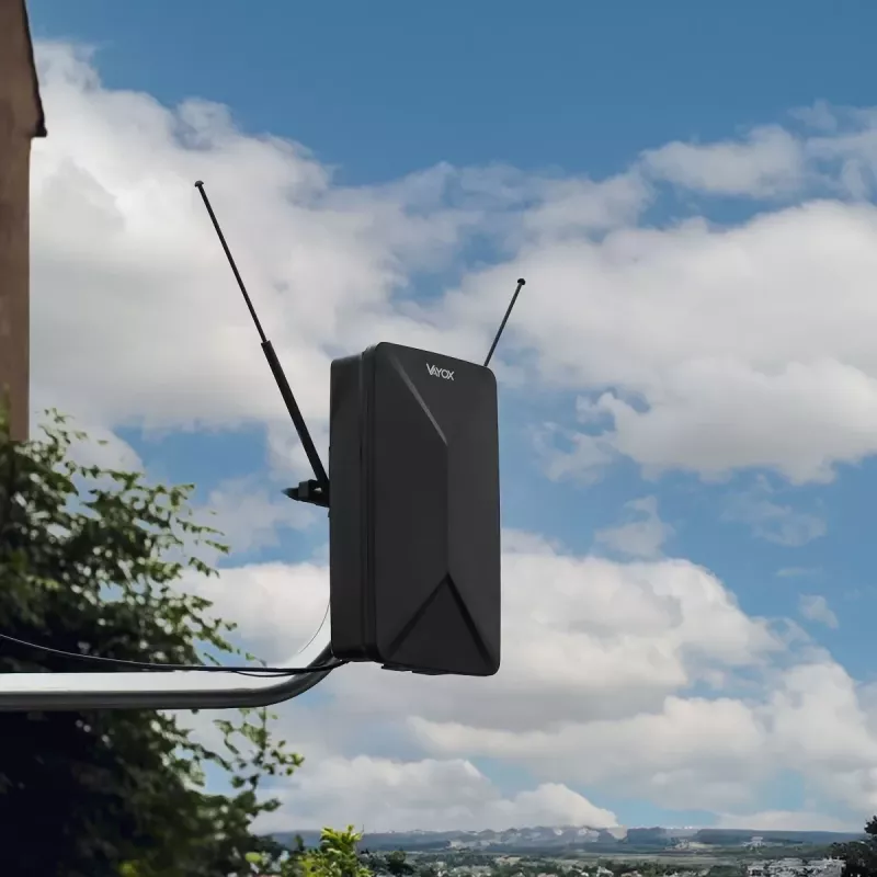VAYOX VA0248 interiérová/exteriérová DVB-T/T2 4K anténa so zosilňovačom a LTE 4G filtrom