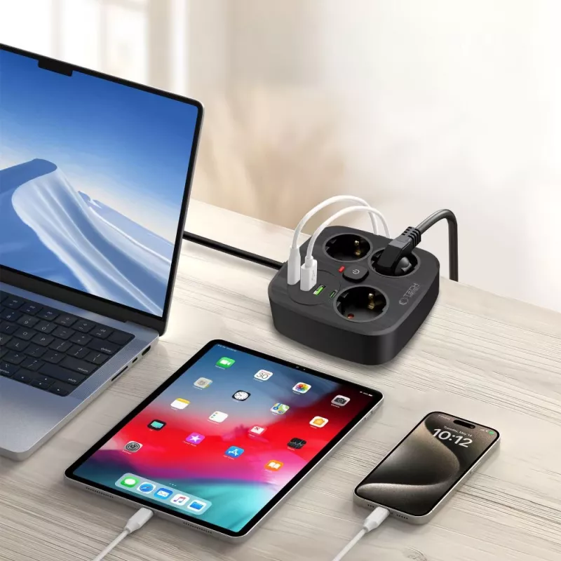TECH-PROTECT PCS3X4 predlžovacia zásuvka 2 USB & 2 Type-C & 3 zásuvky 200cm čierna