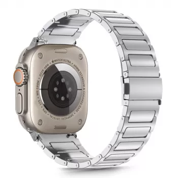 TECH-PROTECT STAINLESS CLASSIC APPLE WATCH 8 / 9 / 10 / 11 / SE / ULTRA (44 / 45 / 46 / 49 MM) STRIEBORNÁ