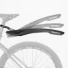 ROCKBROS DNB8001BK zadný cyklistický blatník s červeným LED svetlom - čierny