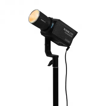 Nanlite Forza 60CR Full-Color RGBWW LED reflektor