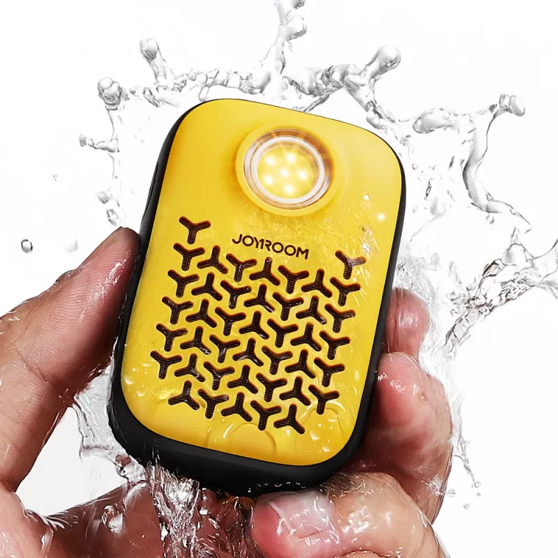 Joyroom Maya JR-MS03 prenosný Bluetooth reproduktor s integrovanou baterkou, IPX4, 5W, 1200mAh, žltý