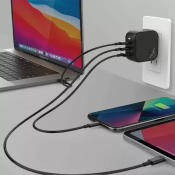 ENERGEA Travelite GAN66 66W GaN USB-C nabíjačka 2C1A čierna US+EU
