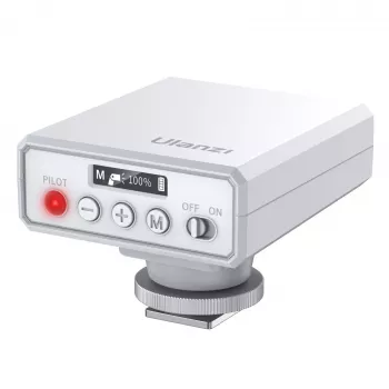 Ulanzi F12 GN12 RGB LED video svetlo s adaptérom na pätku, 2500K-9000K, 6W, 2000mAh, biela