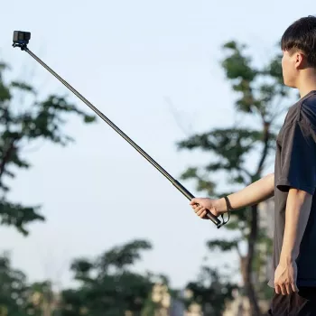 Ulanzi MT-57 selfie statív s Bluetooth diaľkovým spúšťačom, čierny