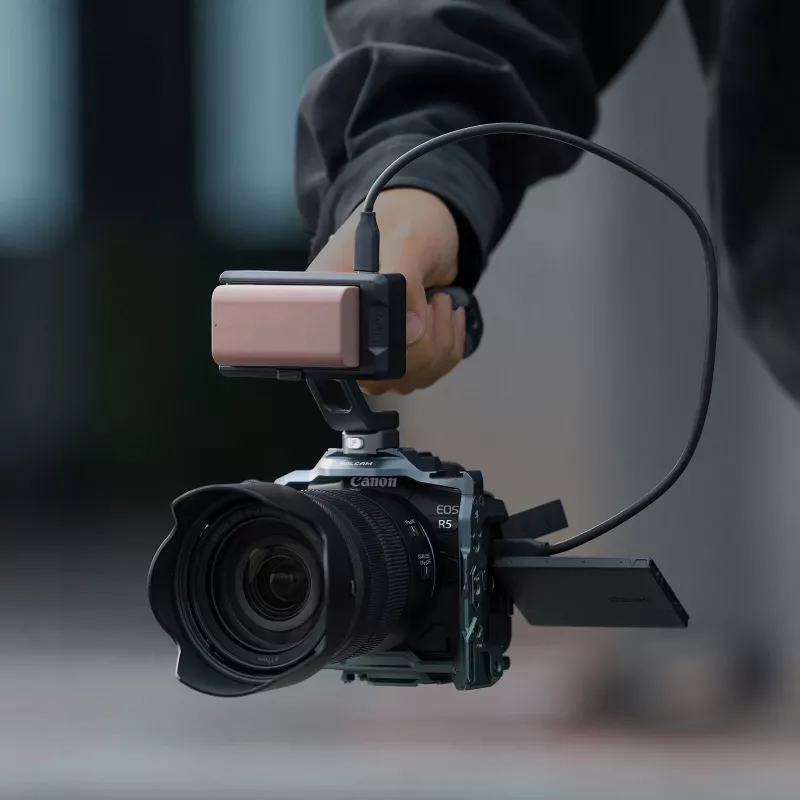 ULANZI PA03 USB-C PD napájacia doska pre batérie Sony NP-F série