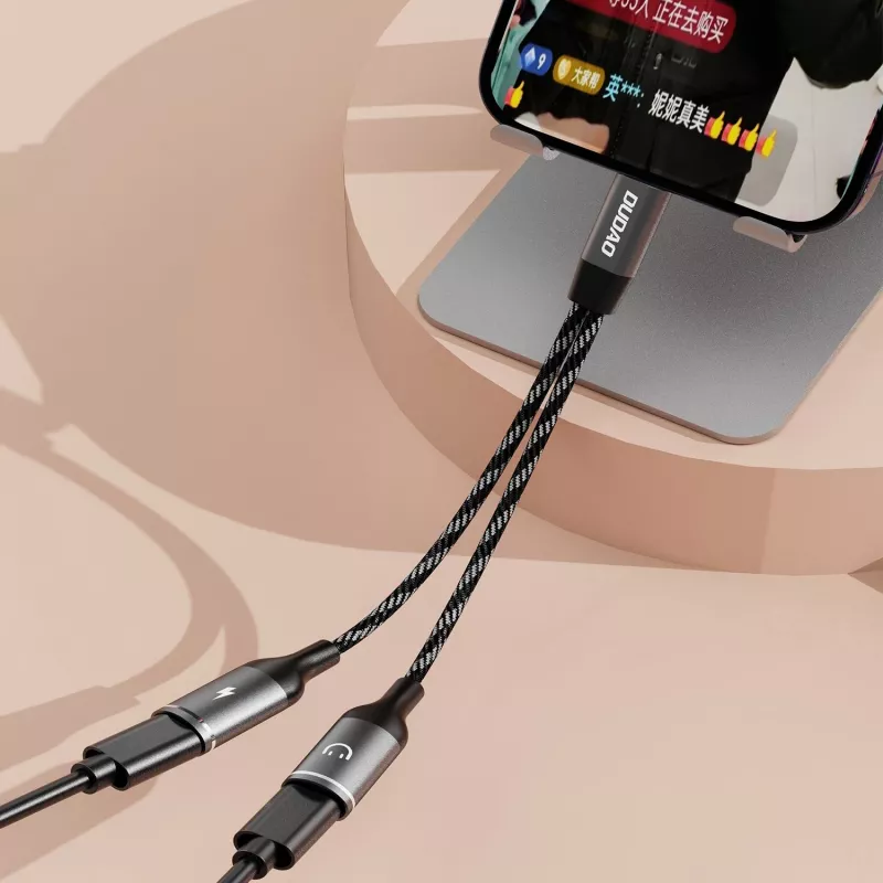 Dudao L13C+ 2-in-1 USB-C na USB-C adaptér s audiom a nabíjaním