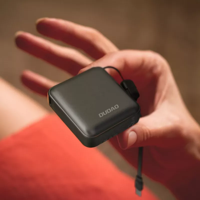Dudao K22+ ultra kompaktná power banka 10000mAh 22.5W USB-C so šnúrkou/káblom - sivá