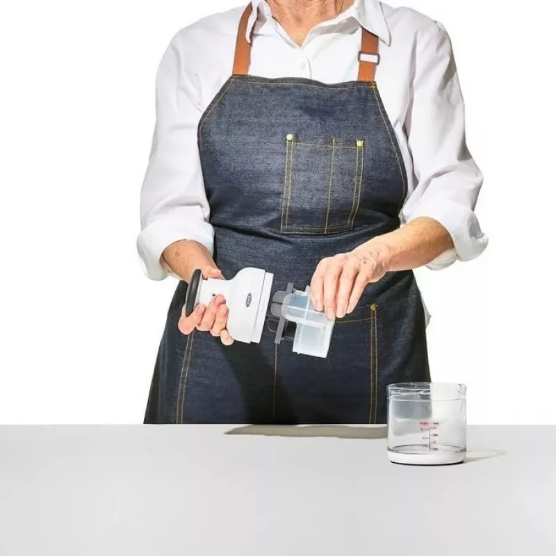 OXO Good Grips POP nádoba 1,0 L biela