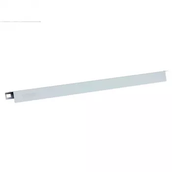 TRITON 48,30 cm 19-palcový osvetľovací panel pre rozvádzač s magnetickým uchytením