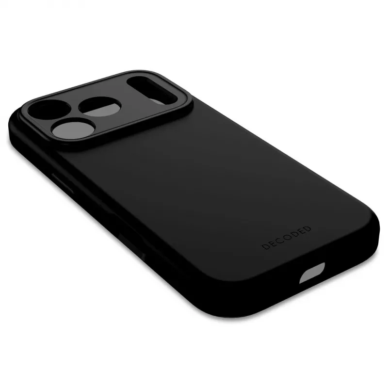 Decoded AntiMicrobial silikónové zadné puzdro pre iPhone 17 Pro s MagSafe (Phantom Black)