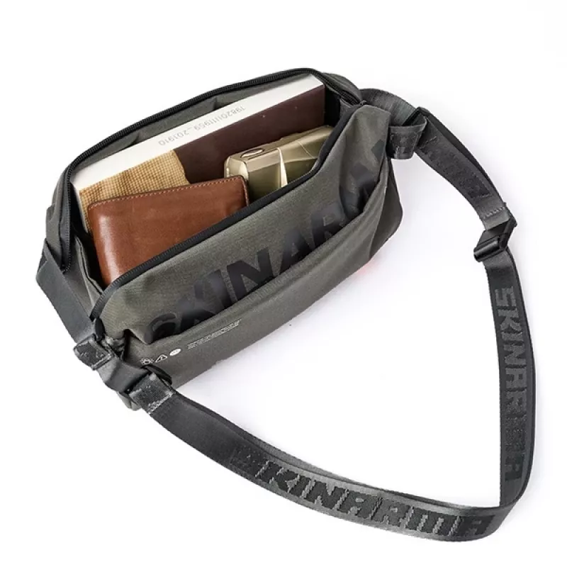 SKINARMA crossbody taška Fardel Olive