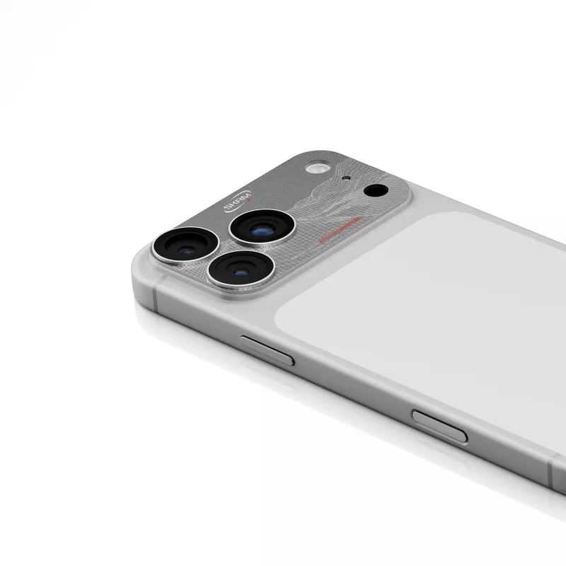 Skinarma Sonix celoalumínová ochrana objektívu fotoaparátu pre iPhone 17 Pro - strieborná