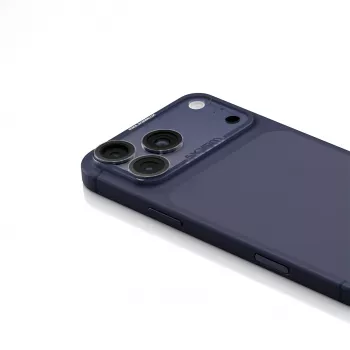 Skinarma Magma Full Matte ochrana objektívu fotoaparátu pre iPhone 17 Pro, modrá