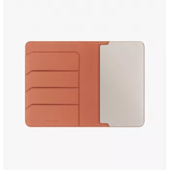 UNIQ Belmont RFID puzdro na pas s blokovaním Terracotta Ivory