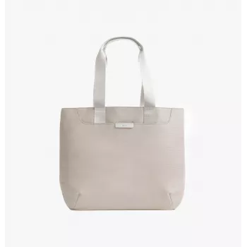 UNIQ Arden Tote 16L laptopová taška béžová