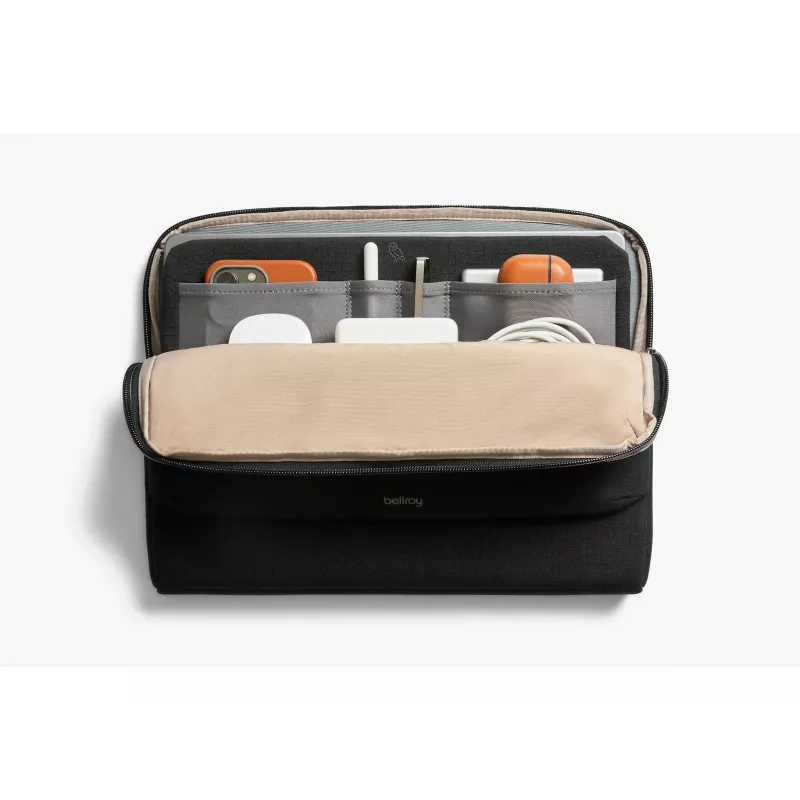 Bellroy Laptop Caddy 16 - čierna