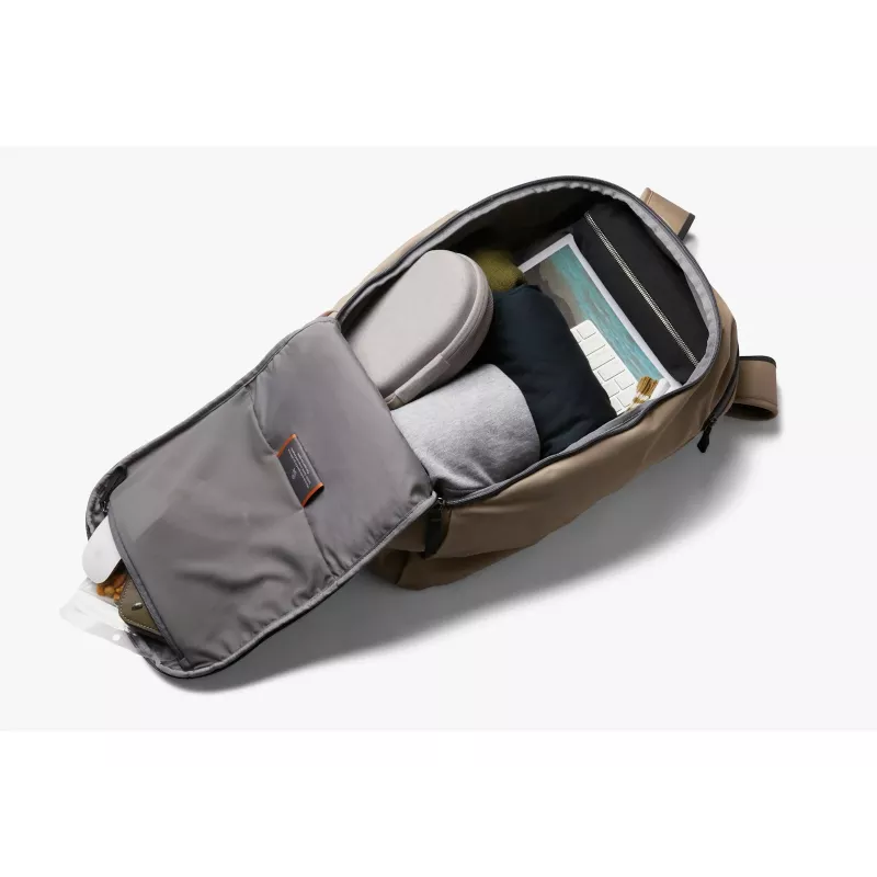 Bellroy Transit Workpack 2nd Edition - 20L batoh s priehradkou na notebook (Stone)