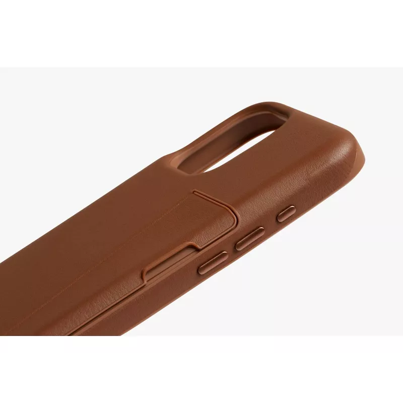 Bellroy kožené puzdro na karty pre iPhone 16 Plus, hnedá