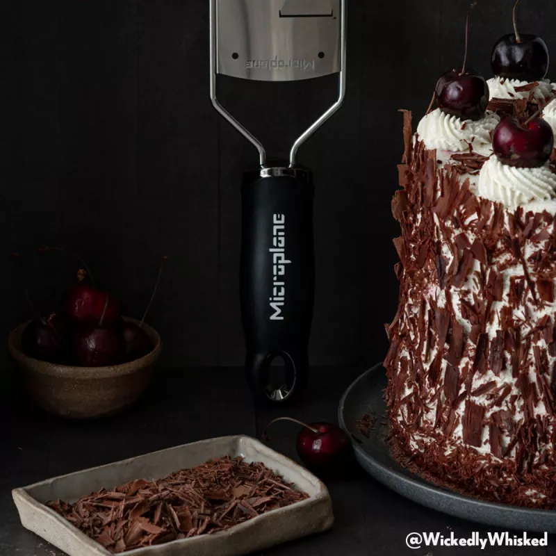 Microplane Gourmet strúhadlo veľké na hobliny čierne
