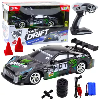 LEAN TOYS driftové auto RC čierne zelené 30km/h 1:16