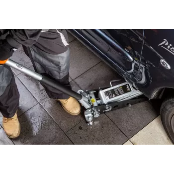 NEO Tools 11-730 zdvihák/stojan