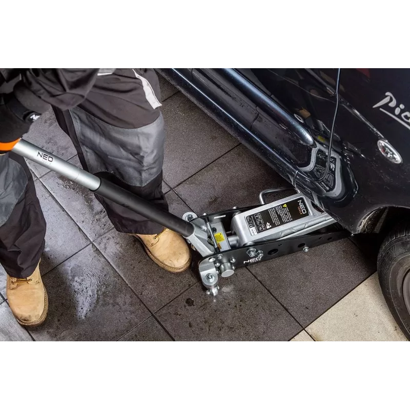 NEO Tools 11-730 zdvihák/stojan na vozidlá