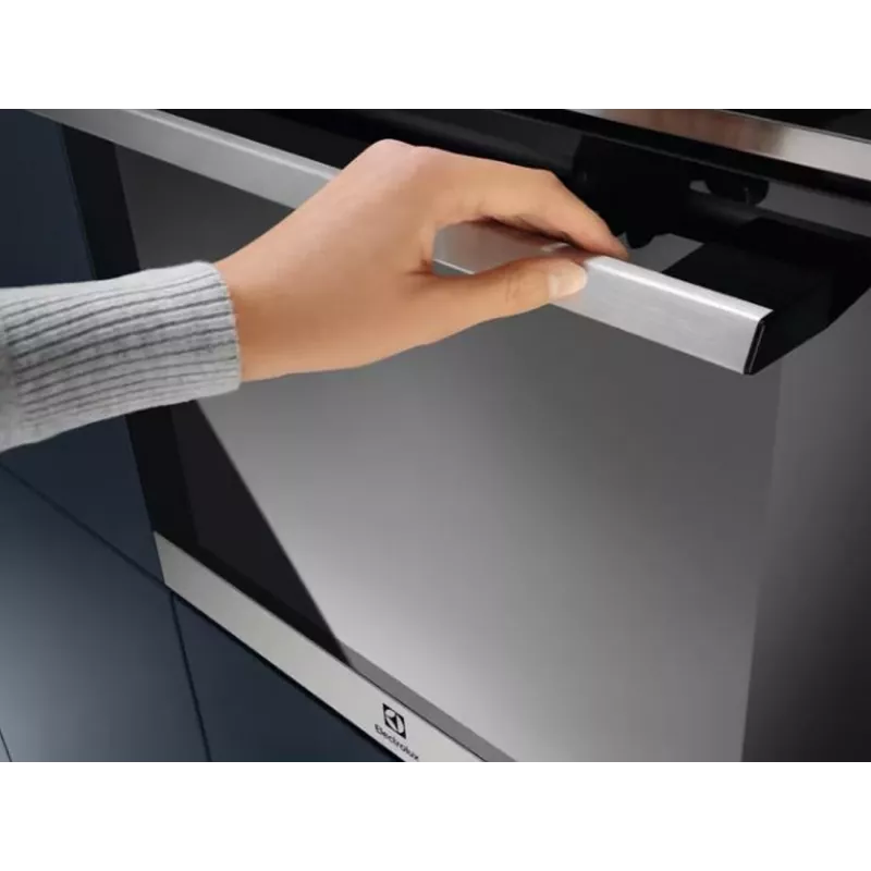 Electrolux EOD6P66WX vstavaná rúra s pyrolýzou, 72L, energetická trieda A+, nerez