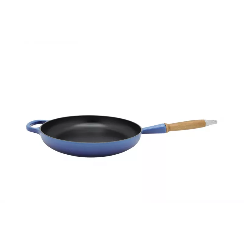 Le Creuset Signature 20258282200422 liatinová panvica s drevenou rúčkou