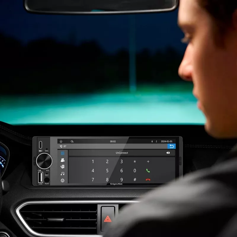 KRUGER & MATZ KM2016 1DIN autorádio s Apple CarPlay a Android Auto, 7-palcový LCD dotykový displej, Bluetooth 5.0, FM/AM tuner, 4x45W
