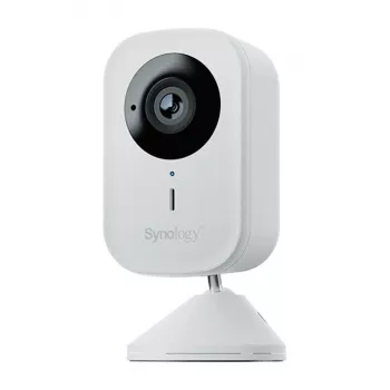 Synology CC410W 4MP AI Wi-Fi kocková kamera s 360° panoramatickým zobrazením, obojsmerným zvukom, IP67, PoE