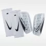 Nike Mercurial Lite futbalové chrániče holení biele DN3611 100 L