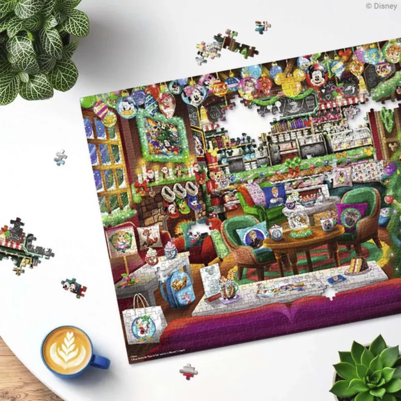 Ravensburger puzzle Disney Christmas Cafe (1000 dielikov)