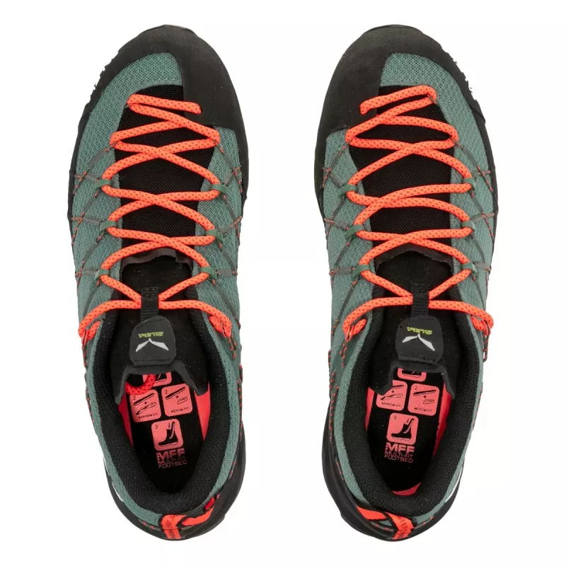 Salewa Wildfire 2 dámske prístupové topánky - Black Out / Fluo Coral