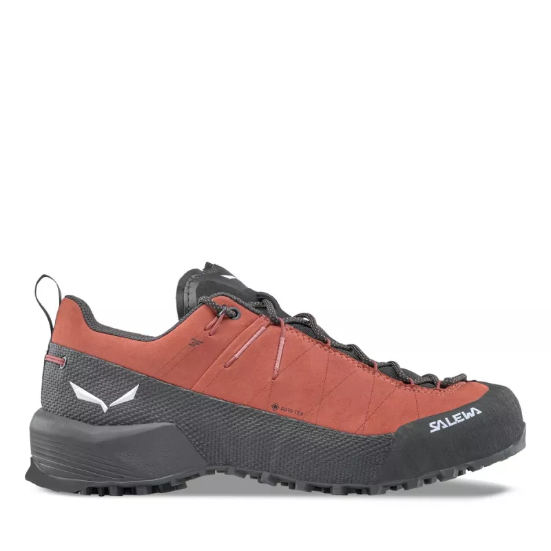Salewa Wildfire Leather 2 GTX dámske approach topánky - etruská červená/čierna - EU 42