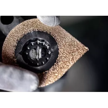 Bosch Expert Carbide-RIFF Starlock segmentový pílový list 85 mm RT3 hrubý na odstránenie škárovacej malty
