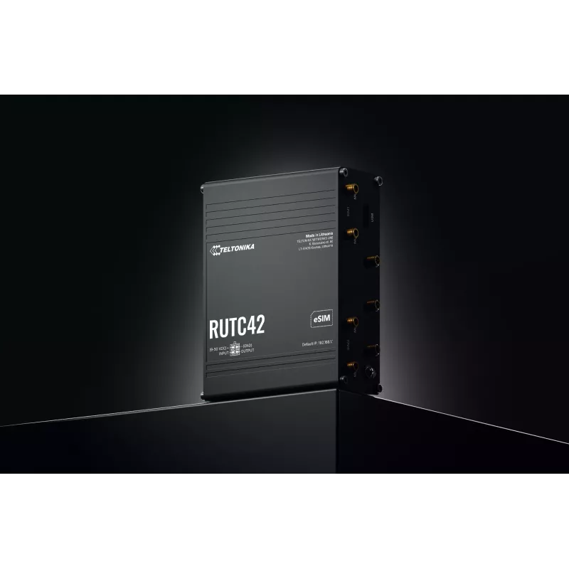 Teltonika Networks RUTC42 (UK) 4G/Wi-Fi 6 Dual-Band priemyselný router