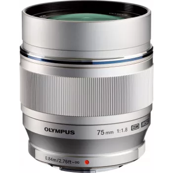 OM System M.Zuiko Digital ED 75mm f/1.8 objektív, strieborný (V311040SW000)