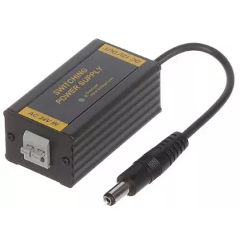 1500W čistý sínusový menič napájací zdroj s nabíjačkou a UPS funkciou