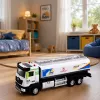 LEAN TOYS Kovová cisterna s trením pohonu, svetlami a zvukmi, modrá a biela, mierka 1:40