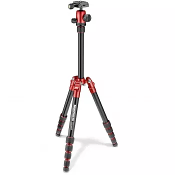 Manfrotto Element Traveller 5-sekciový hliníkový statív s guľovou hlavou, červený