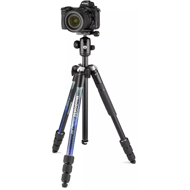 Manfrotto MKELMII4BL-BH Element MII 4-sekciový hliníkový statív s guľovou hlavou, modrý