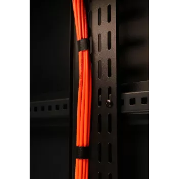 DS-IT vertikálny výsuv na vedenie káblov 18U - DS-CABLETRAY-18U