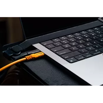 Tether Tools TetherPro USB-C Optima 10G rovný oranžová 3m