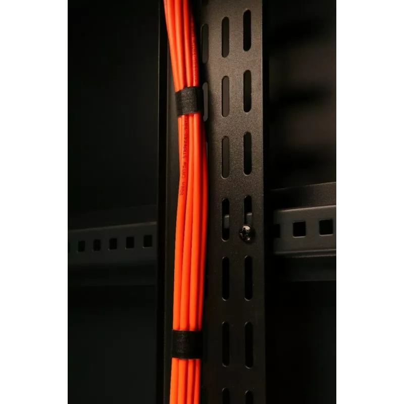 DSIT vertikálny panel na manažment káblov 18U šírka 30cm čierny (DS-CABLETRAY-18U-30)