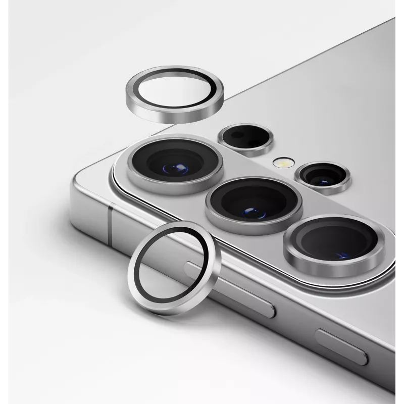 Hliníkový ochranný kryt objektívu fotoaparátu UNIQ Optix pre Samsung Galaxy S26 Ultra, Strieborný