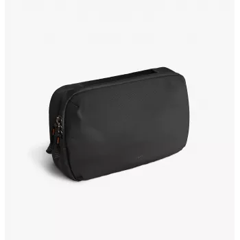 UNIQ Denver Tech Kit Pouch 2.5L, čierna